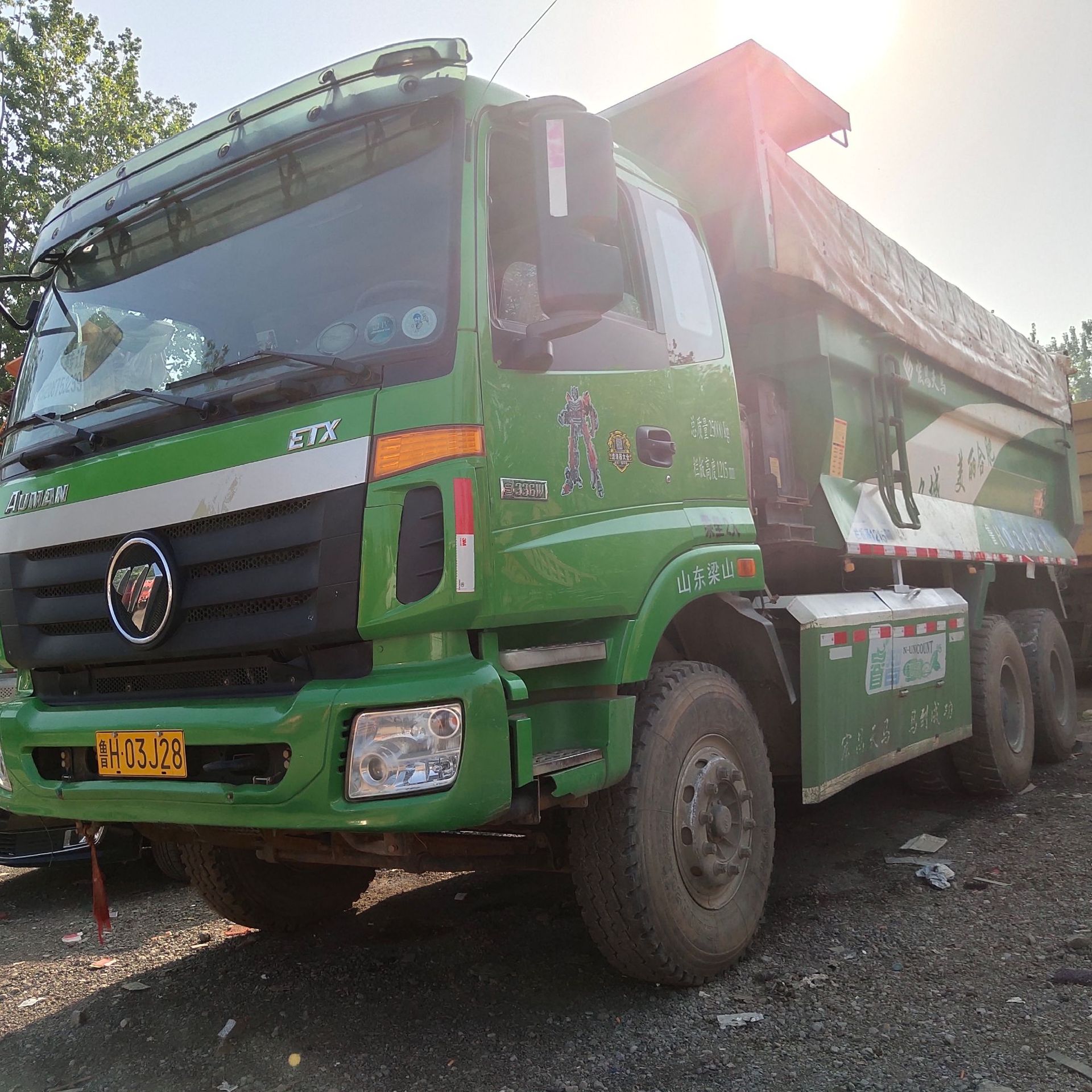 欧曼gtl渣土车 福田自卸汽车 二手厢式货车 矿用 后八轮etx土方车