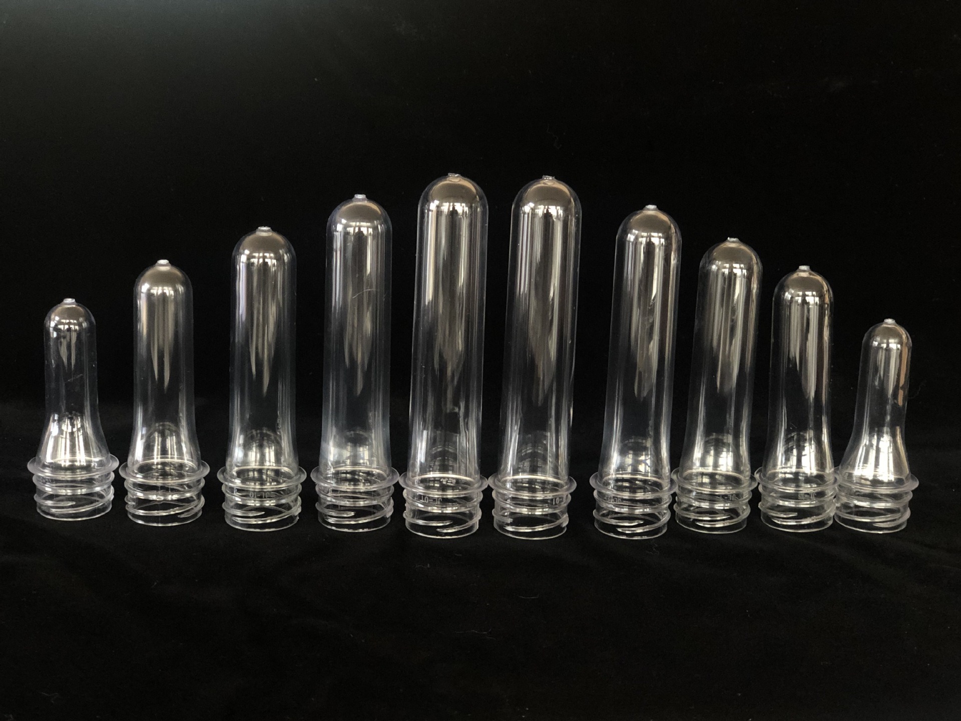 30/25mm,20g矿泉水瓶胚30口20克pet瓶胚