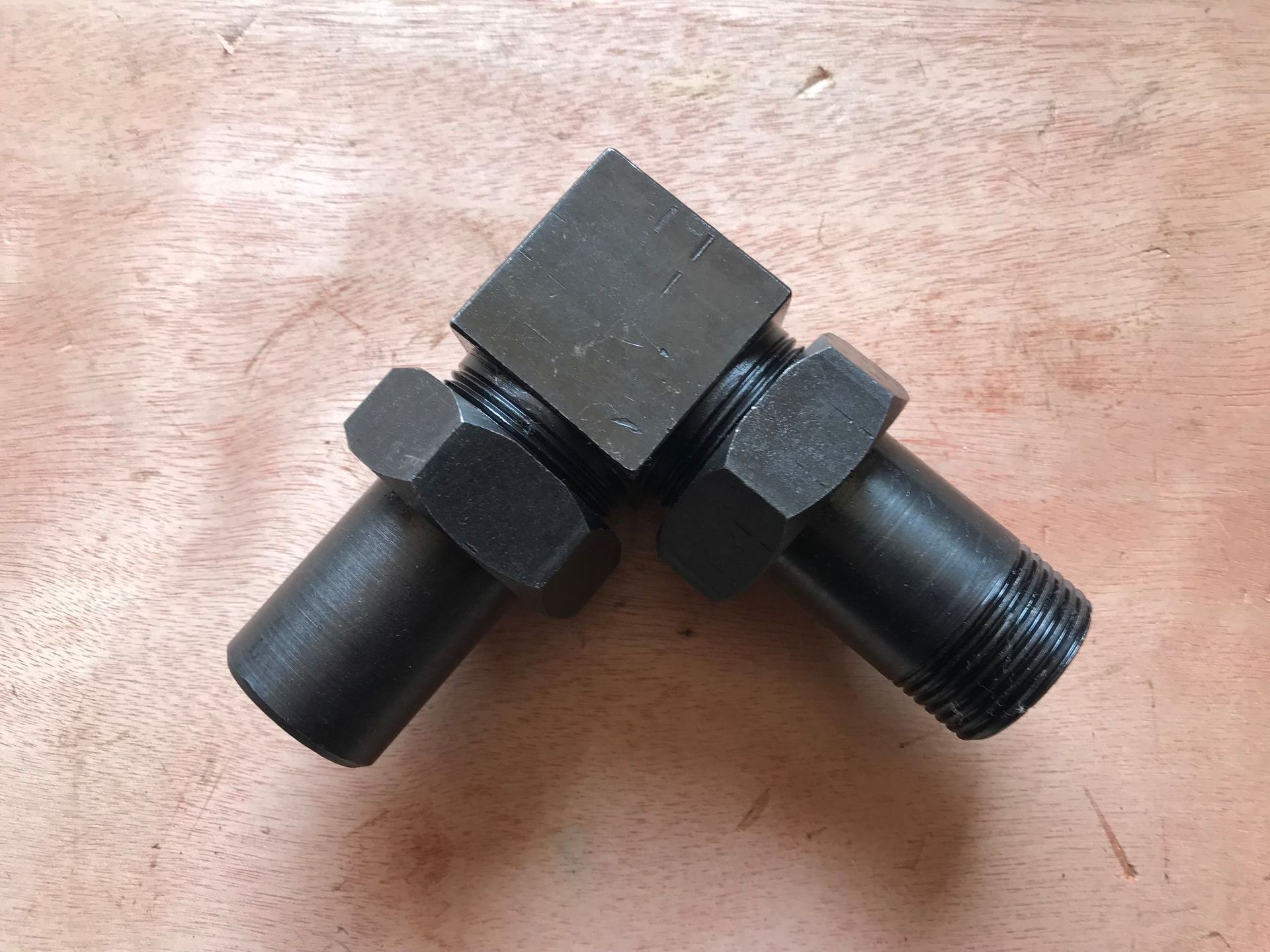 纽普兰气力输灰直角接头dn25单向阀用直角接头耐磨活接头