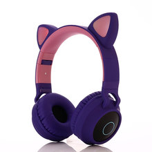 发光猫耳朵头戴式儿童耳机无线麦克风插卡fm耳机女生直播蓝牙耳机