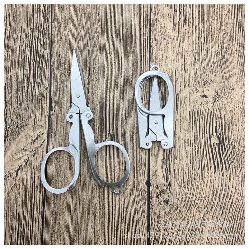 Factory Direct Supply Large Travel Scissors Portable Folding Scissors 2 Yuan Store Stall Supply Daily Necessities Wholesale