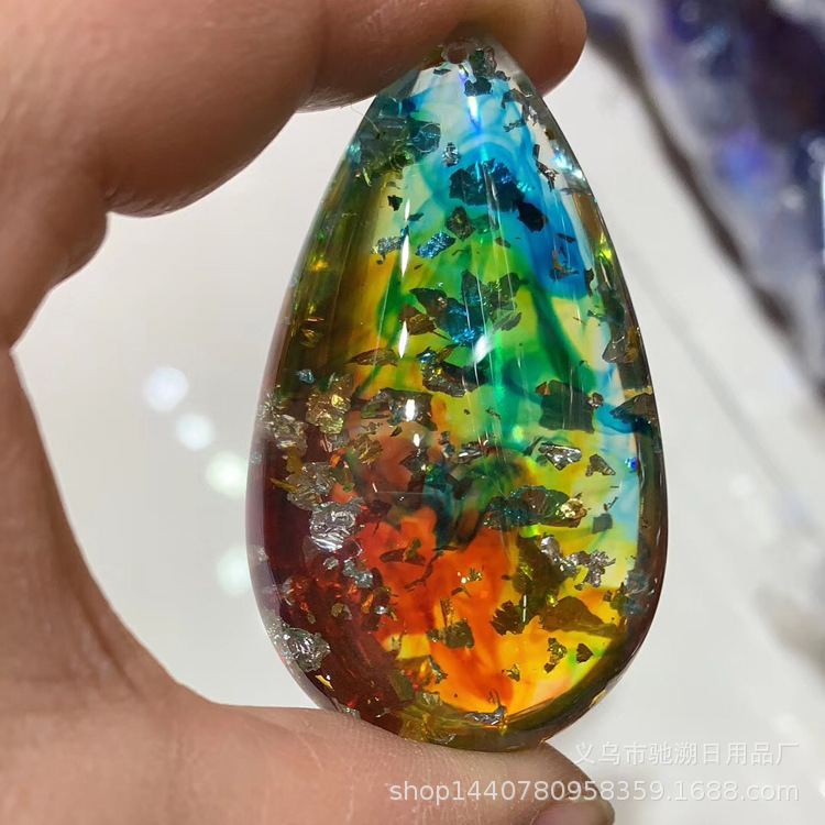 新品二代蜜蜡琥珀花珀水滴平安牌吊坠七彩荧光浮盐水蜜蜡琥珀批发