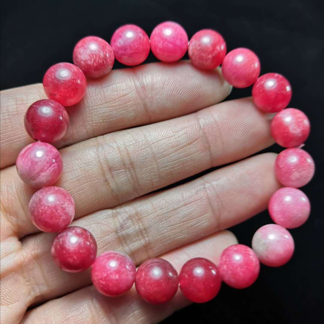 厂家货源桃花玉手串 时尚女 红绿宝手串 桃粉手串