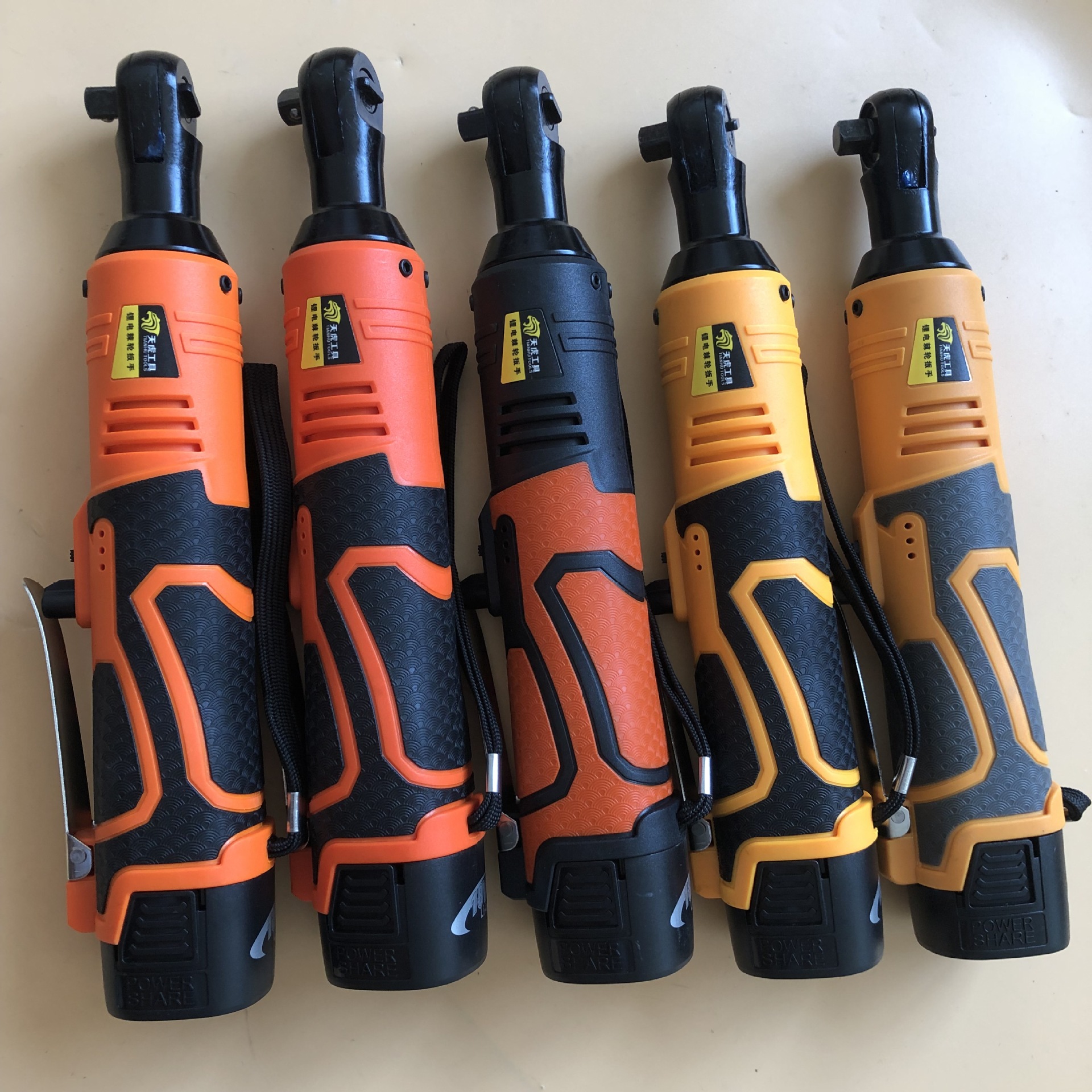 90度38直角角向扳手电动充电棘轮扳手18v锂电舞台桁架安装工具