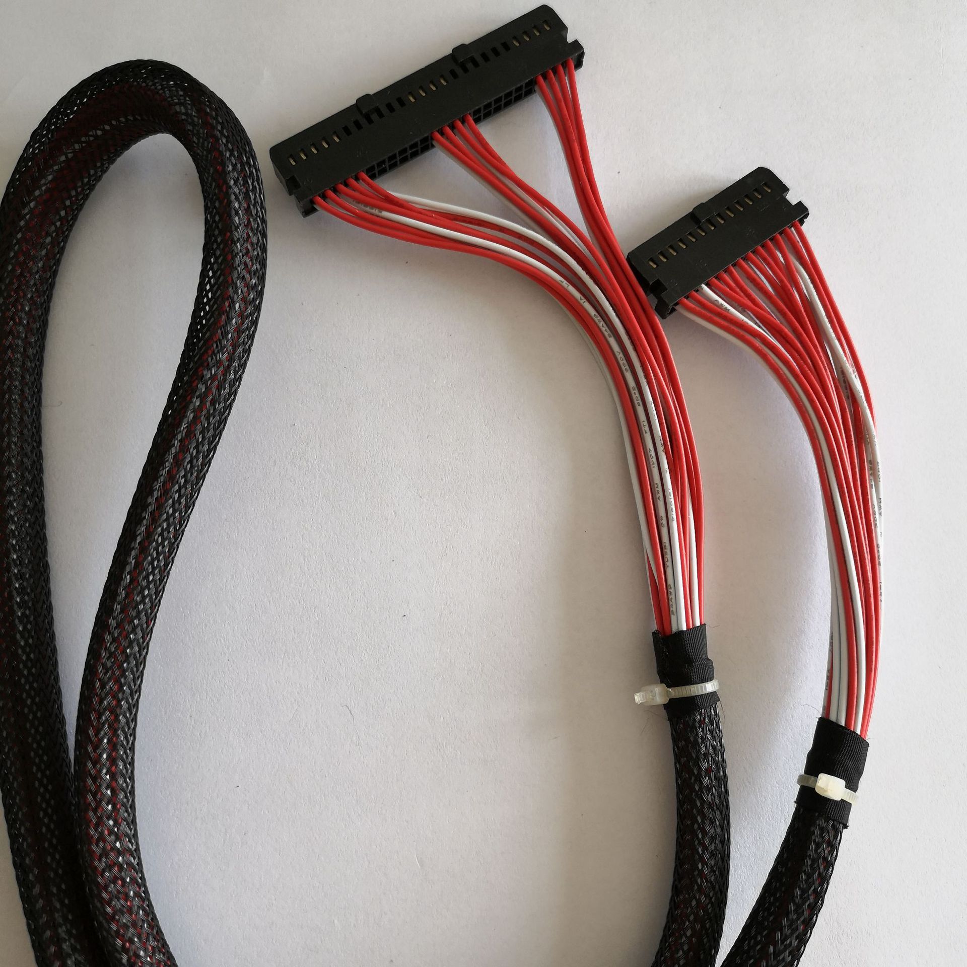 54 ul20276 28awg带屏蔽io控制线