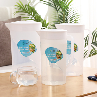 超诚家用加厚大容量食品级塑胶圆形冷水壶耐高温果汁壶透明冷水瓶