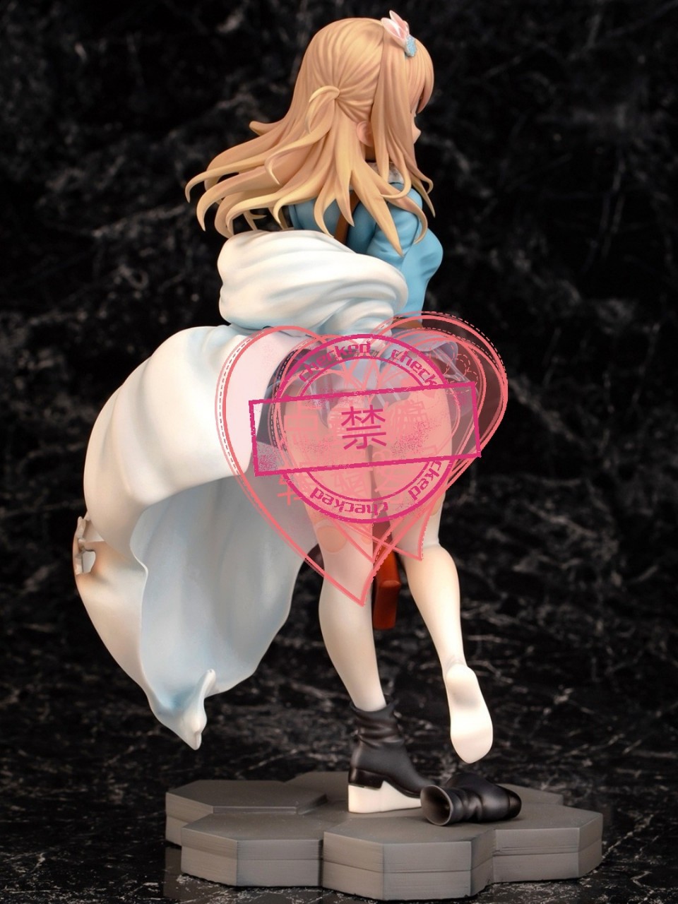 少女前线 wa2000 魔鬼鱼行动 泳装运动服 盒装手办摆件