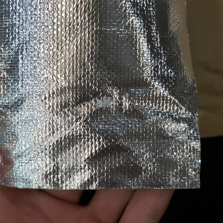 铝箔玻纤布 阻燃铝箔布 耐高温隔热材料 1米宽自粘铝箔布防水防晒