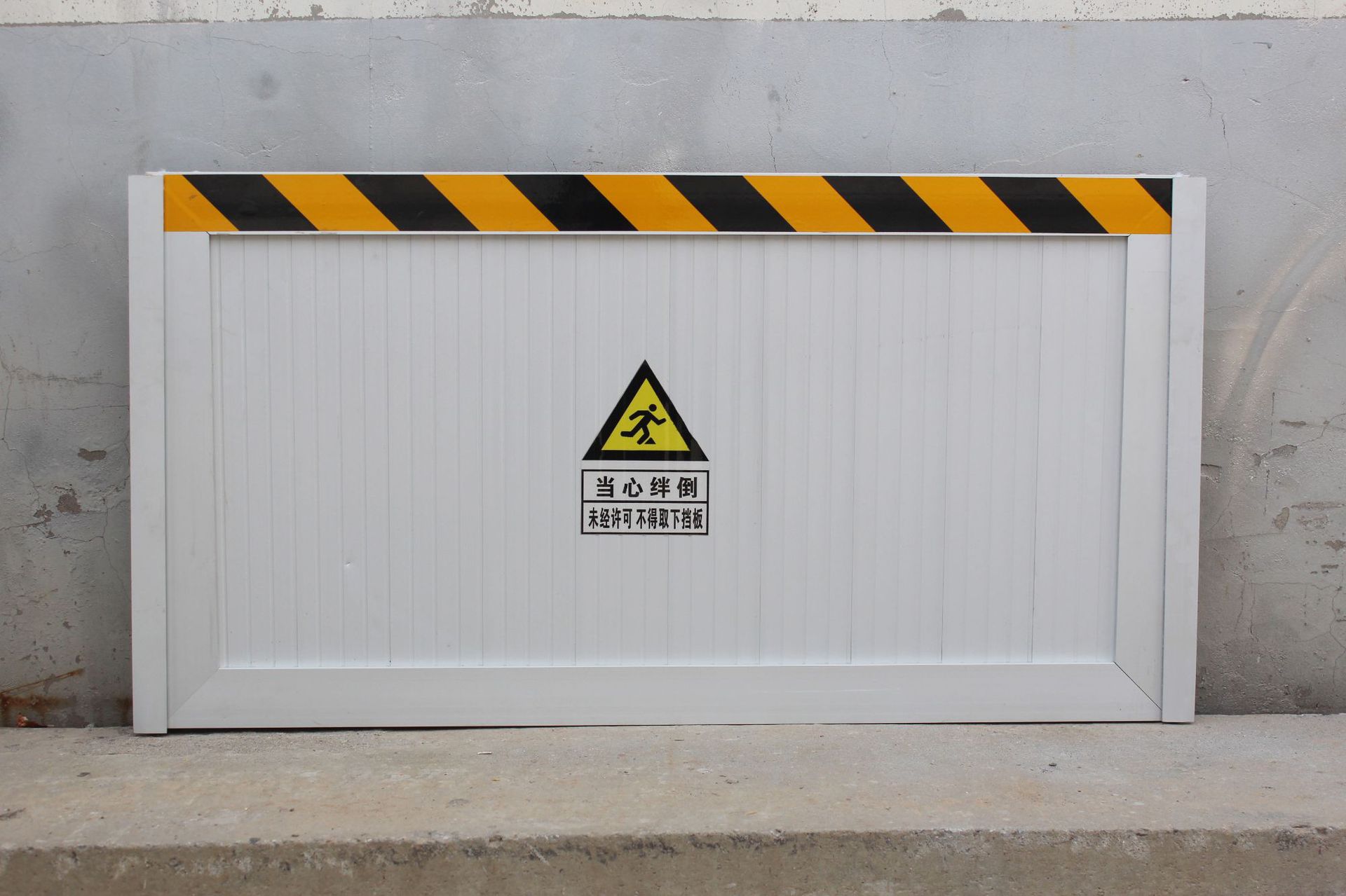 厂家批发加厚铝合金挡鼠板变电站配电房防鼠板车库家用防鼠挡板