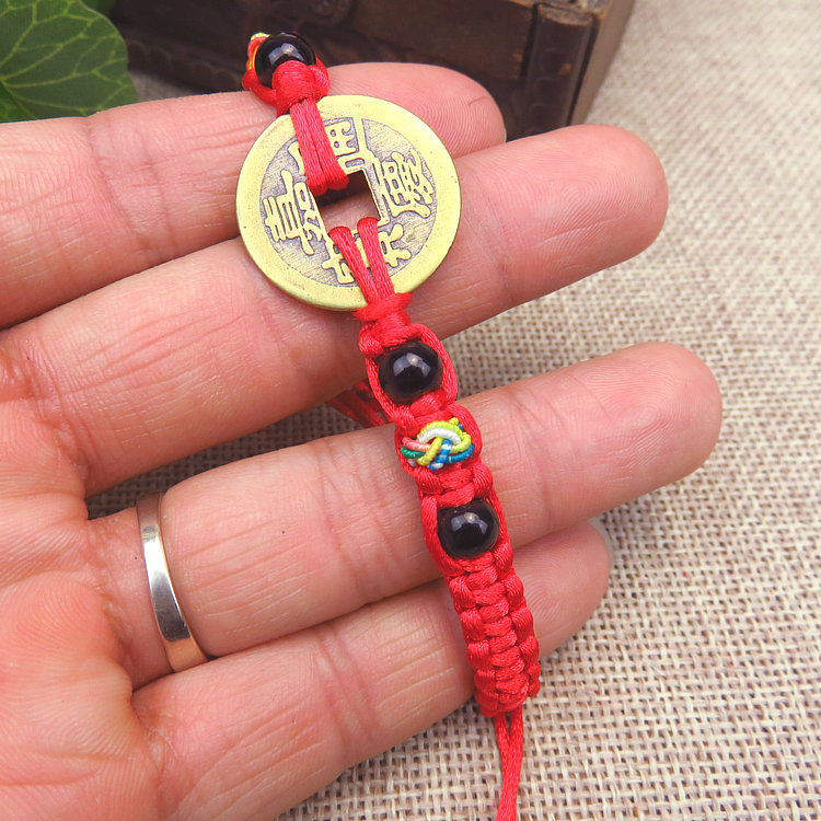 民族风本命年红绳手链五帝钱铜钱乾隆红绳手链纯铜平安结红绳礼品