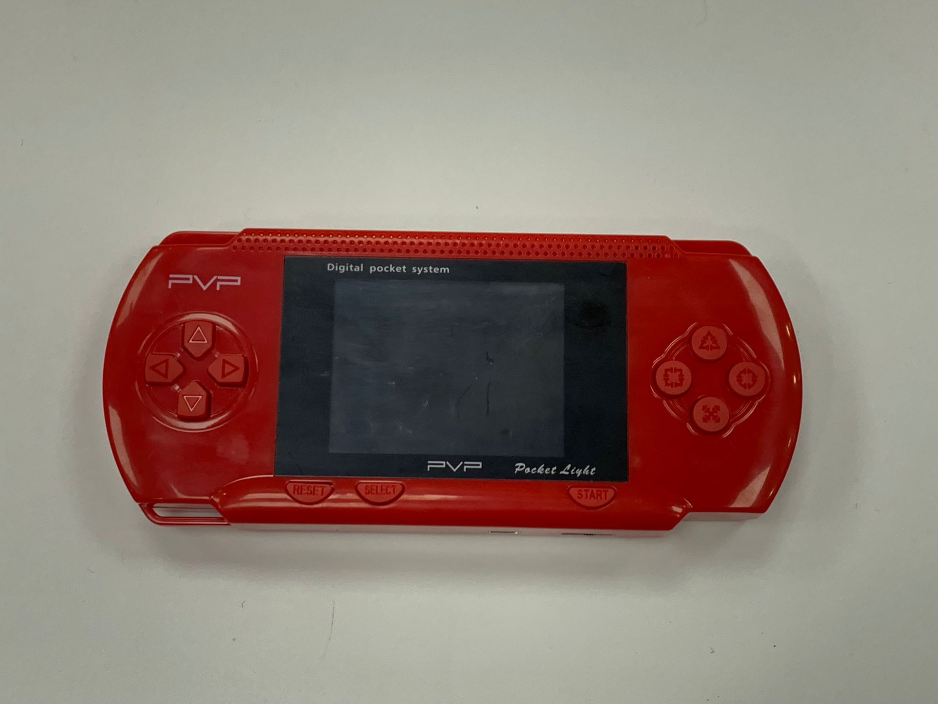 厂家直销fc红白掌机2.6寸pvp3000插卡游戏机经典8位掌上sup游戏机