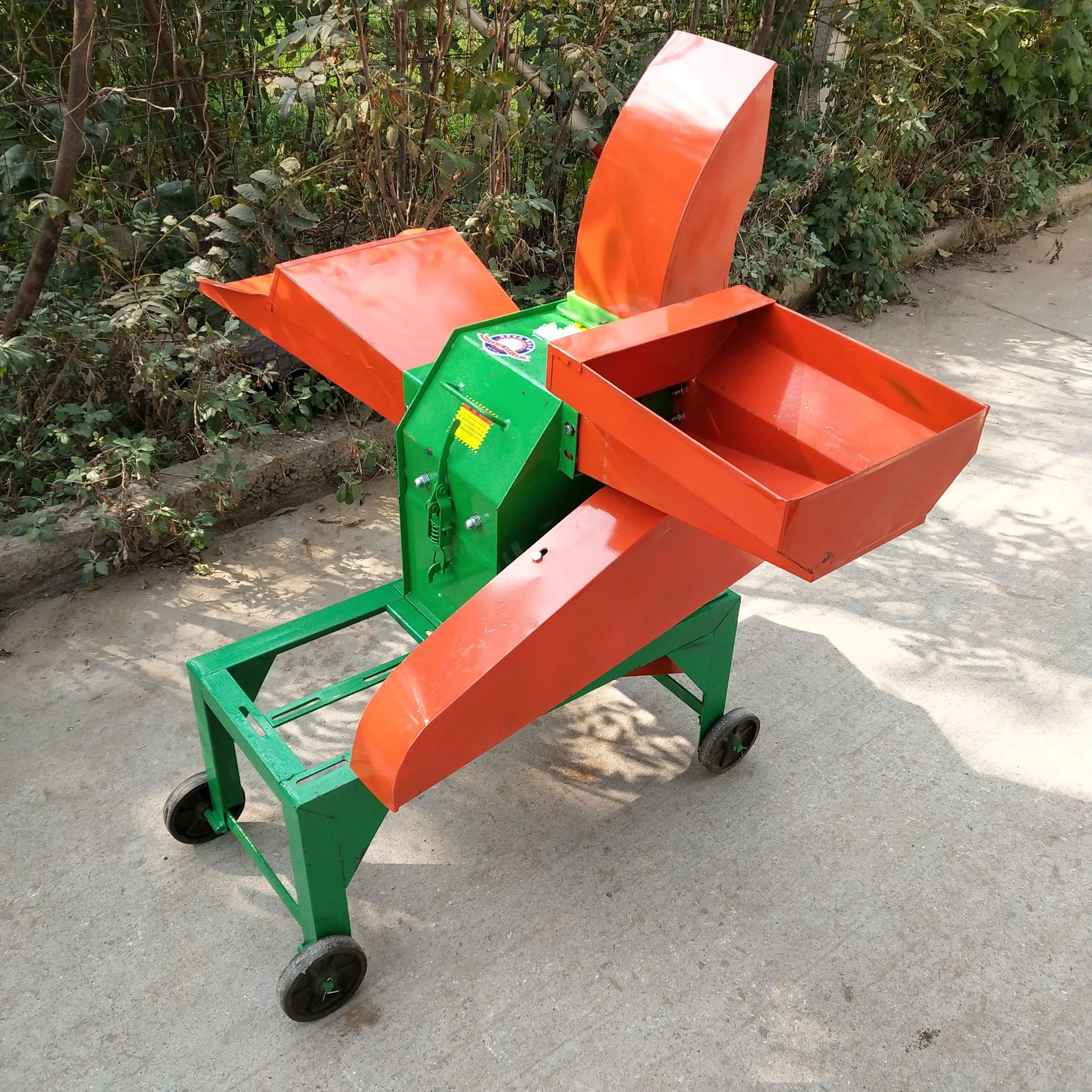 养殖家用多功能秸秆粉碎机 养殖饲料切碎机 家用小型铡草机