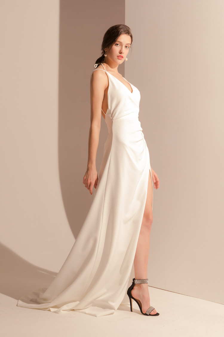 长款纯白欧美风吊带性感露背晚礼服派对发布会年会小礼服裙连衣裙