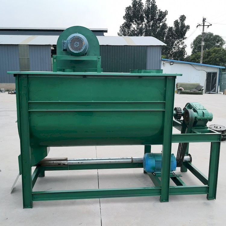厂家供应200型多用途小型饲料搅拌粉碎一体机 玉米草粉混合搅拌机