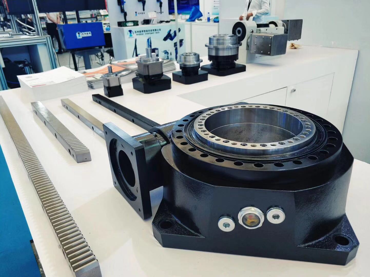 厂家pt68重载中空旋转平台伺服旋转台步进旋转台