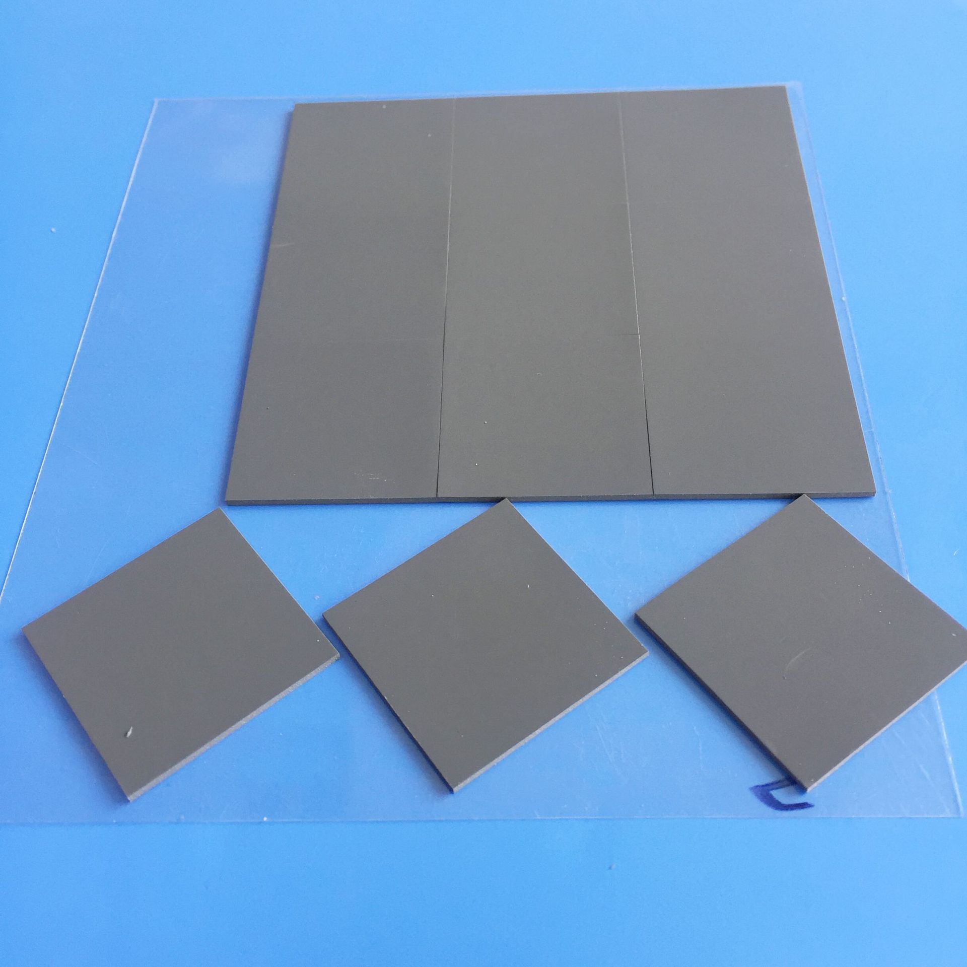 批发cpu电源高导热硅胶片 家用电器散热硅胶片 阻燃绝缘软性垫片