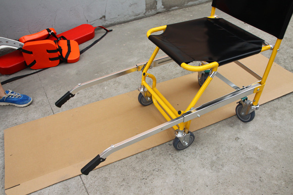 铝合金楼梯担架 可折叠式楼梯轮椅两用担架 多功能抢救担架担架车