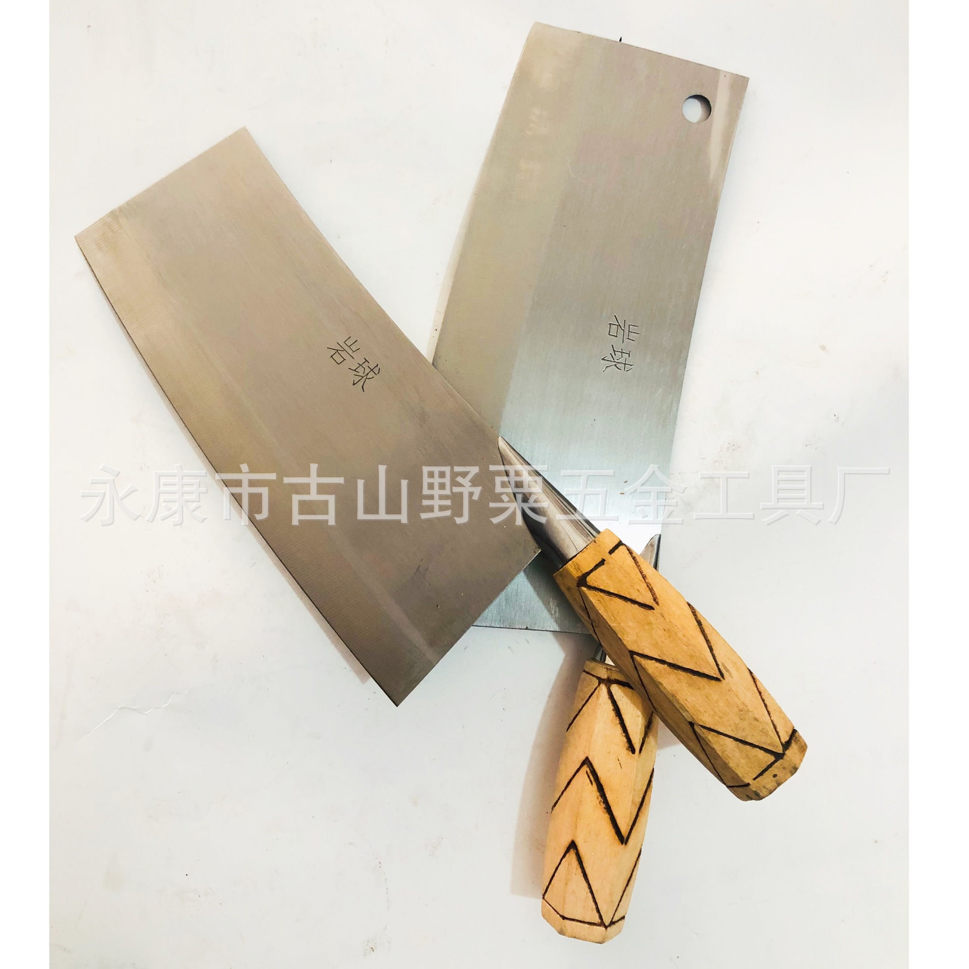 锻打手工夹钢锰钢菜刀切片刀斩骨切肉刀老铁刀土打刀家用厨用菜刀