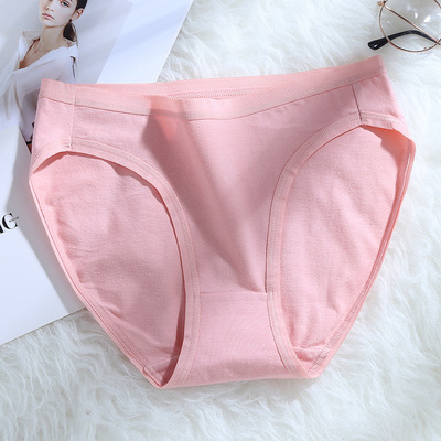 内裤女中腰棉质面料纯棉透气日系三角裤 无痕女生裤头全棉底裤女