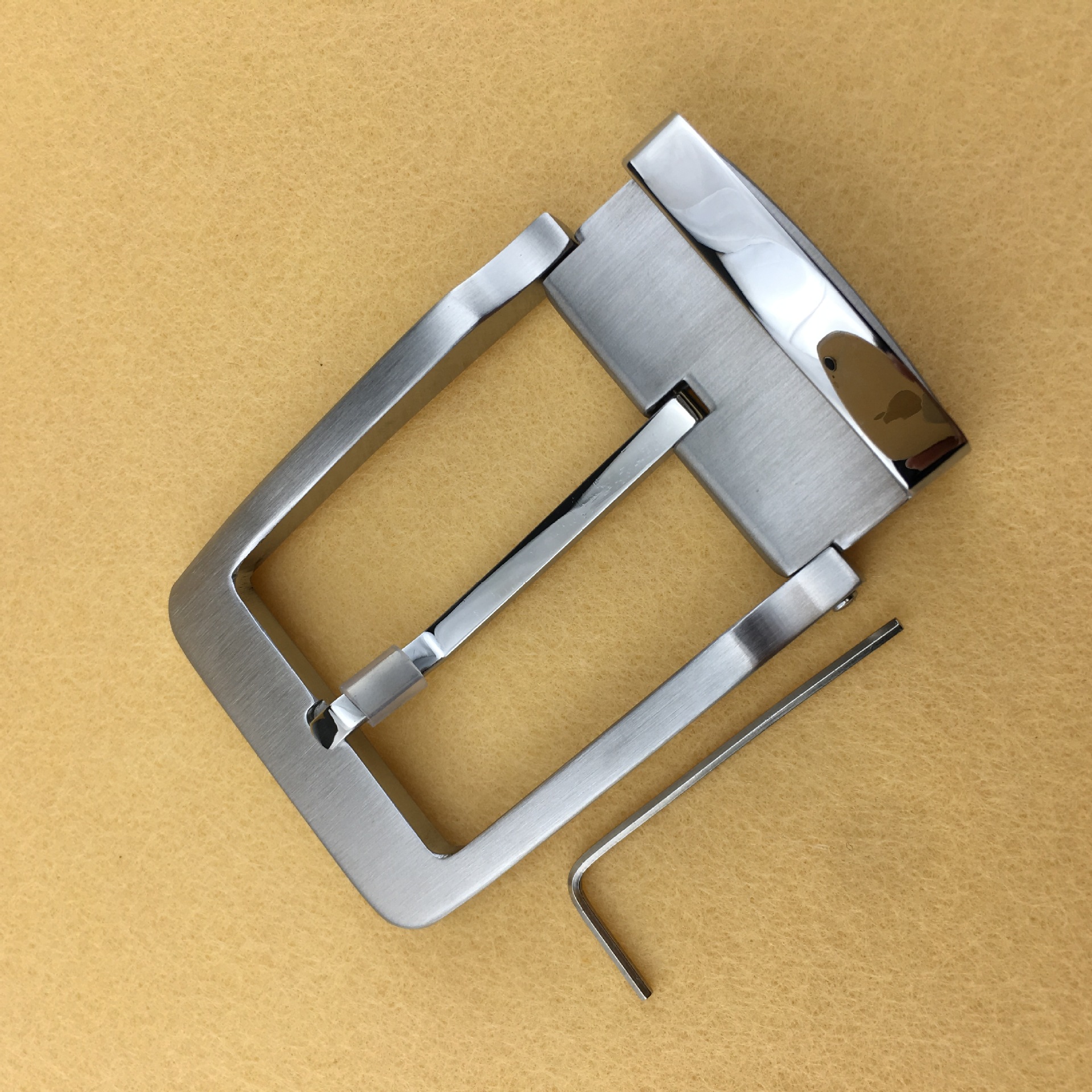 内径40mm不锈钢尾夹皮带扣高档商务正装腰带扣不锈钢扣头钢扣批发