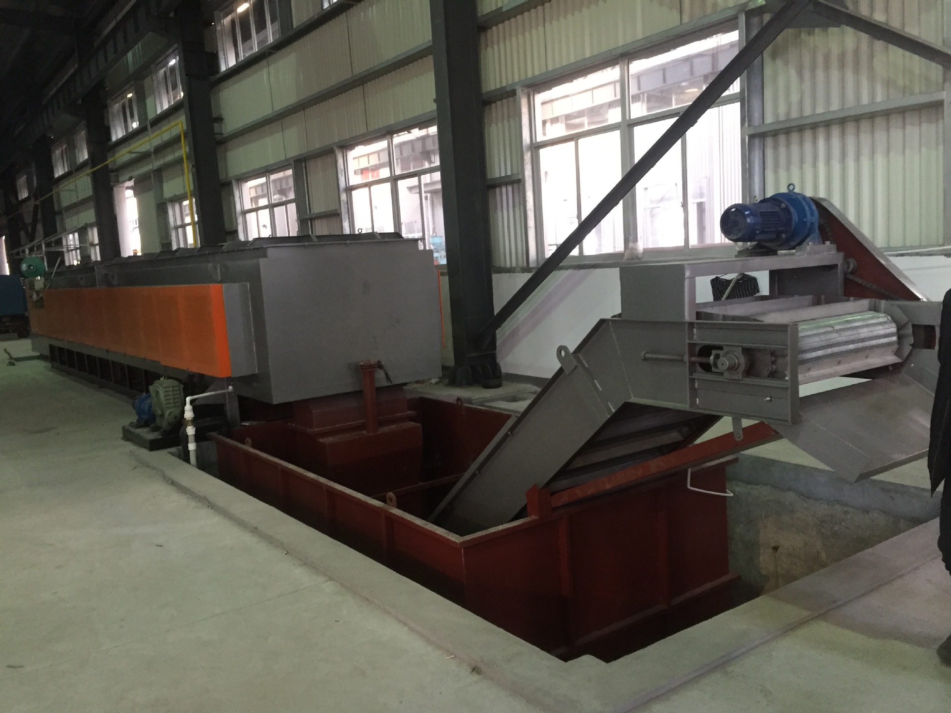 连续式无马夫网带淬火炉 超音频淬火炉网带炉淬火炉 热处理网带炉