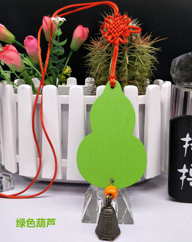 绿色葫芦铃铛