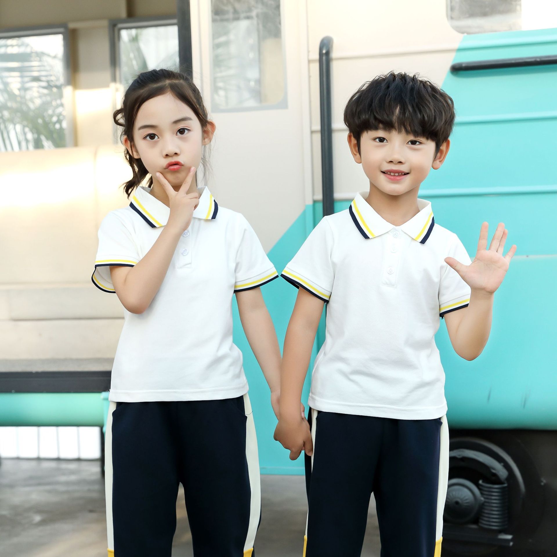 幼儿园园服校服三件百搭白色t恤舒适面料运动上衣棉