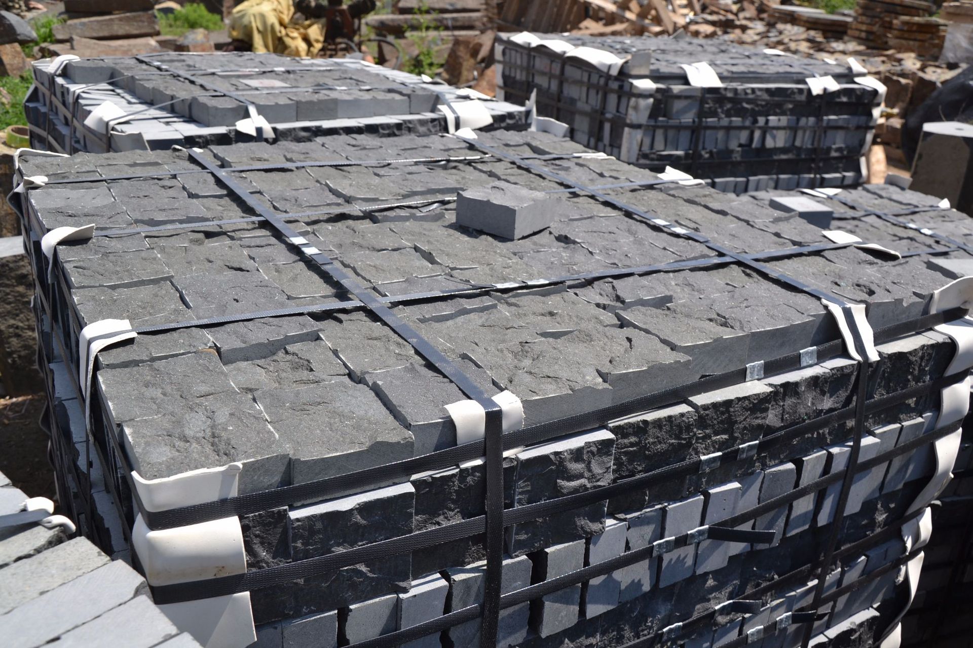 玄武岩 机制石子 建筑铺路 工厂供应