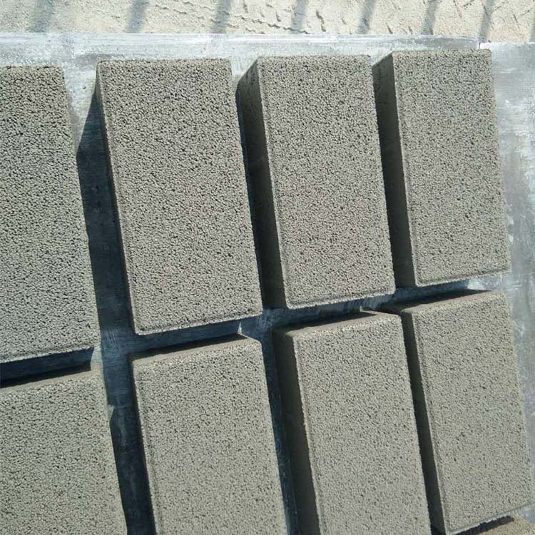 厂家批发人行道灰色混凝土透水砖广场公园路面砖透水铺地砖头