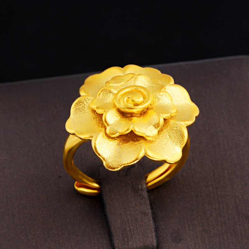 批发细磨砂镀金戒指女士 越南沙金假黄金花朵喷砂绒沙戒指女