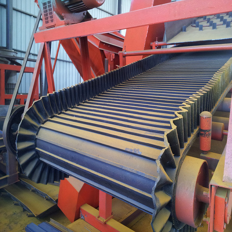 布沟机带格胶带溜槽格槽皮带溜槽橡胶横格皮带溜槽选沙金设备