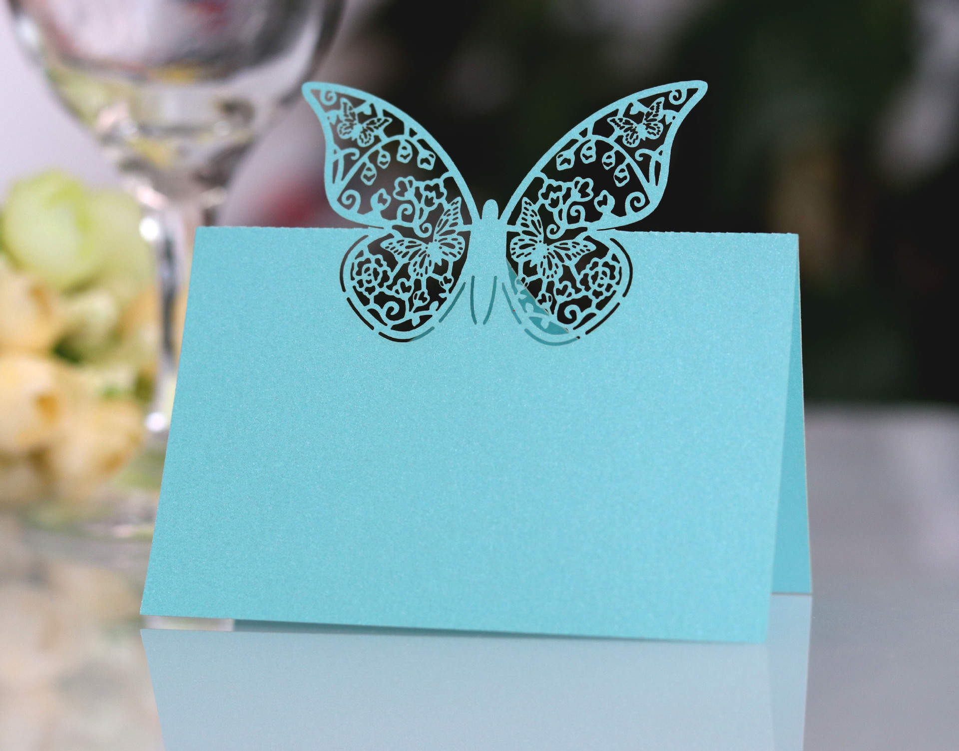 欧式结婚席位卡 蝴蝶卡片激光镂空纸桌卡 座位牌卡姓名座次卡批发