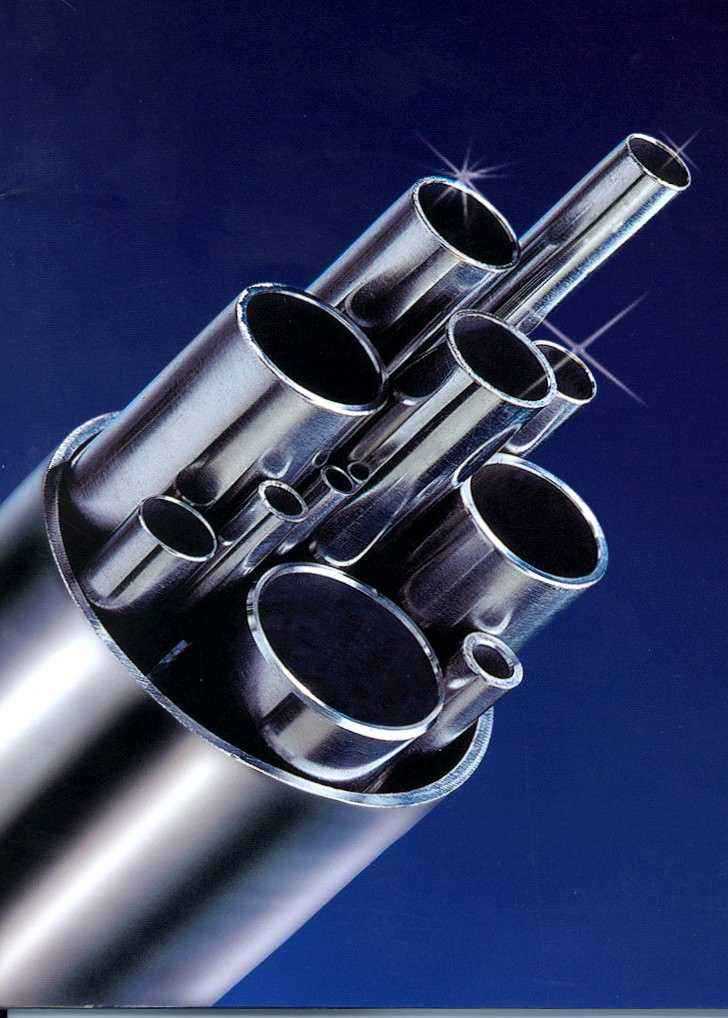 钛是20世纪50年代发展起来的一种重要的结构金属,钛合金因具有强度高