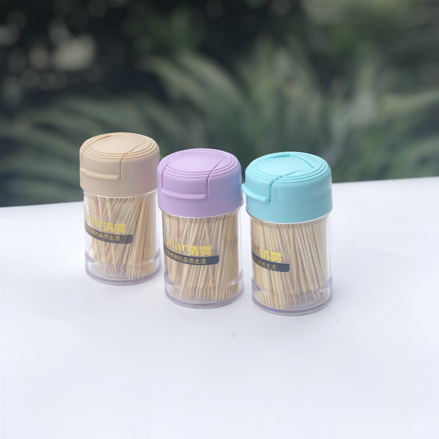 1127清亮塑料筒牙签翻盖350支装牙签毛竹盒筒装牙签批发地摊货源