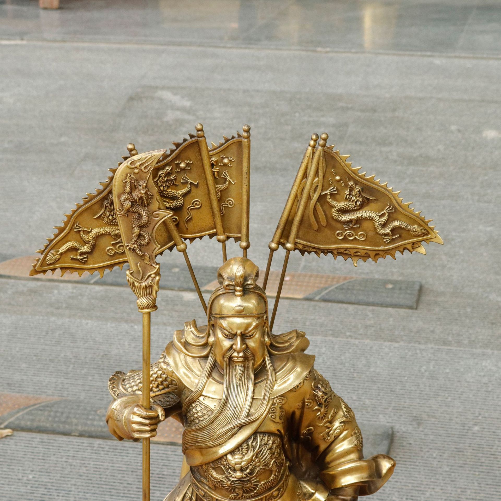 黄铜九龙关公铜像摆件 武财神关羽踏龙关公二爷招财开业礼品