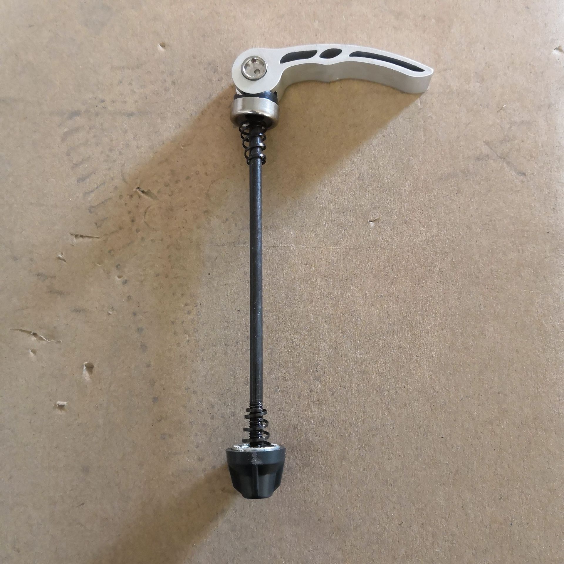 自行车快拆干轴皮花鼓轴快拆山地公路自行车快拆花鼓快拆