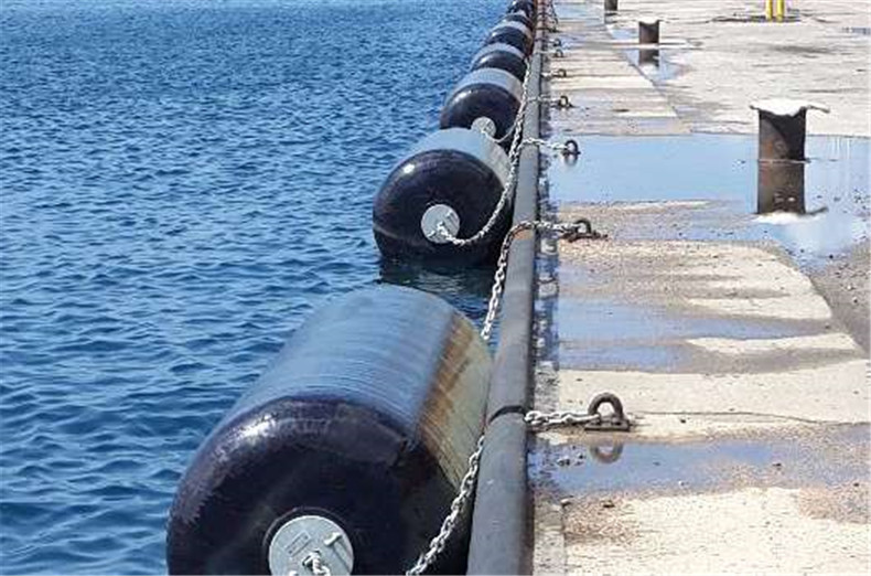 救生浮漂标游艇碰垫护舷 船用充气pvc靠球游艇碰垫岸边批发