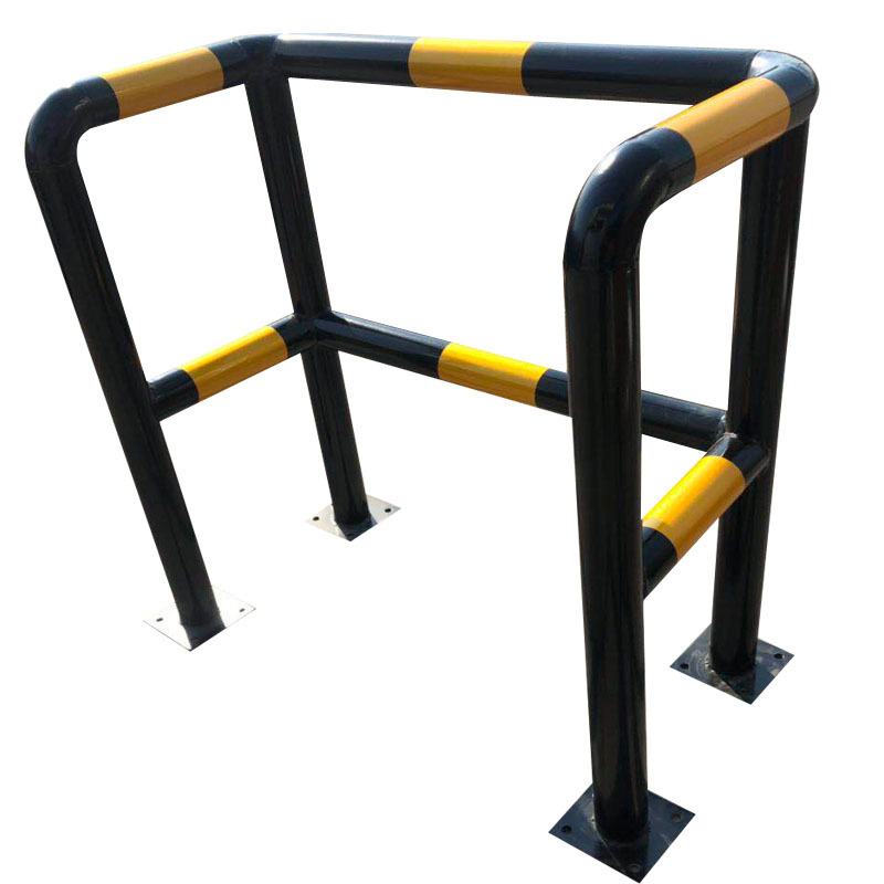 消防栓安全防护栏直角防撞护栏警示防护栏v型钢管围栏异型防护栏