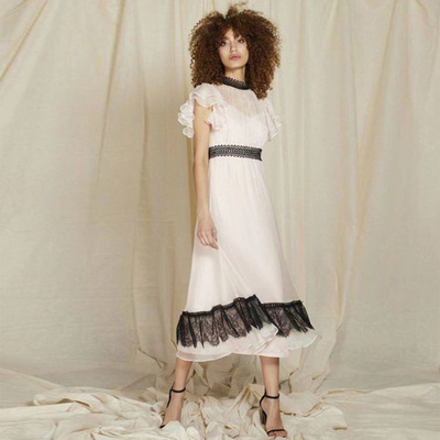 跨境电商女装货源2019春夏新款荷叶袖水溶拼接蕾丝大摆中长连衣裙