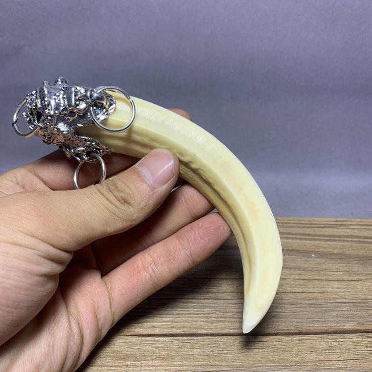 保真野猪獠牙吊坠手把件镶嵌镀银动物牙齿挂件辟邪保平安古玩文玩