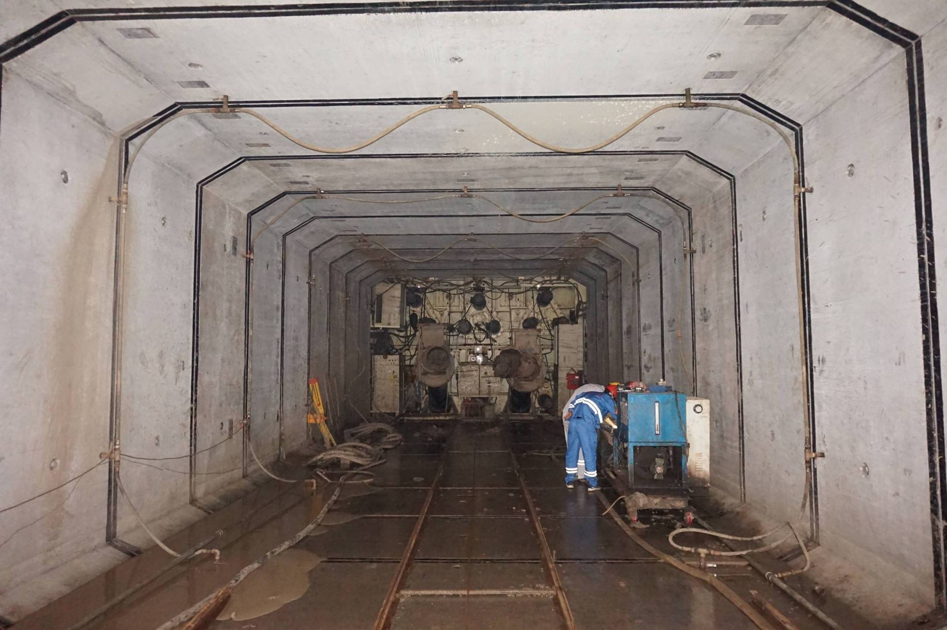 厂家直销隧道衬砌台车钢模板城市地下管廊市政台车