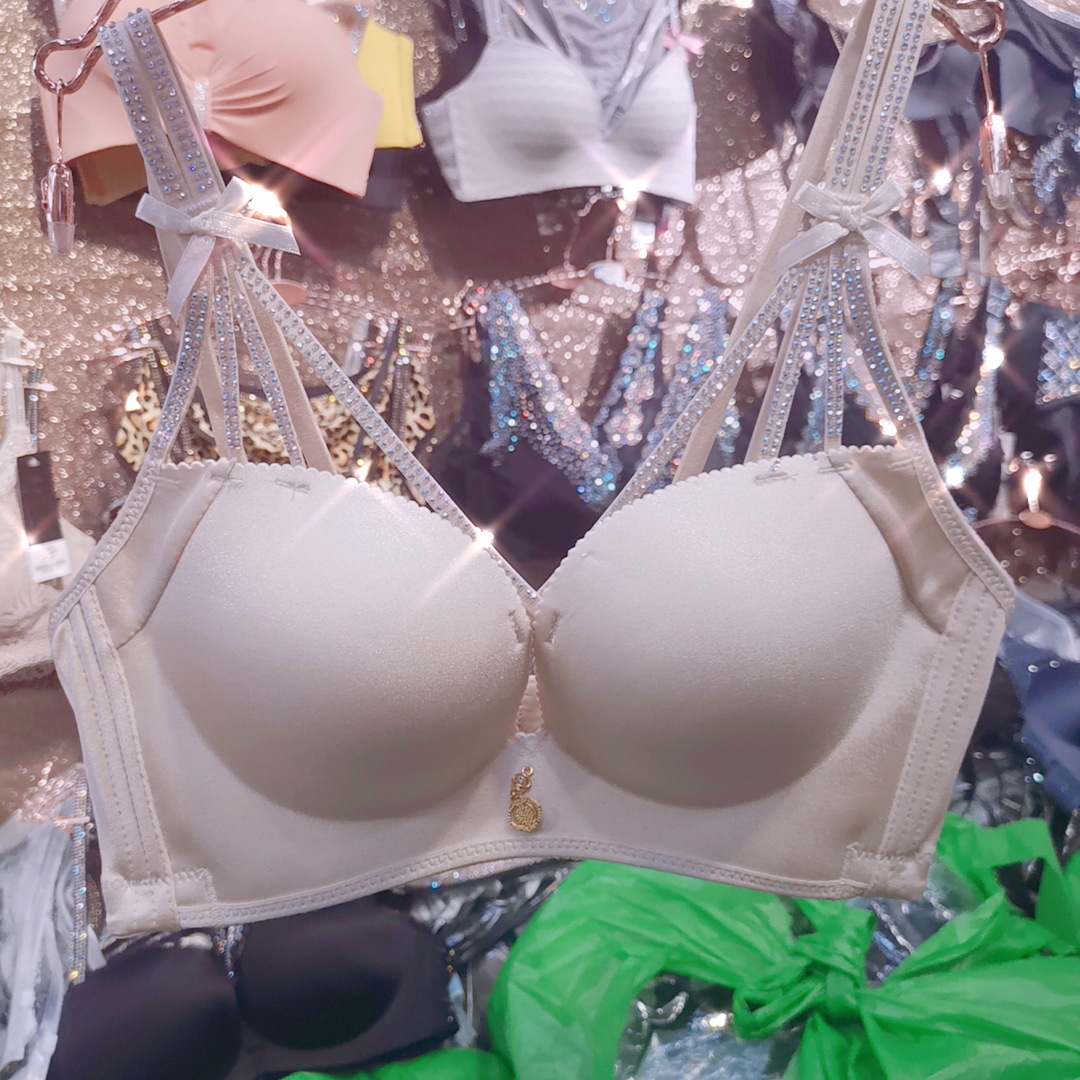 黑色公主丹丹亮钻文胸小胸神气 加厚聚珑 美背美胸网红版工厂直销