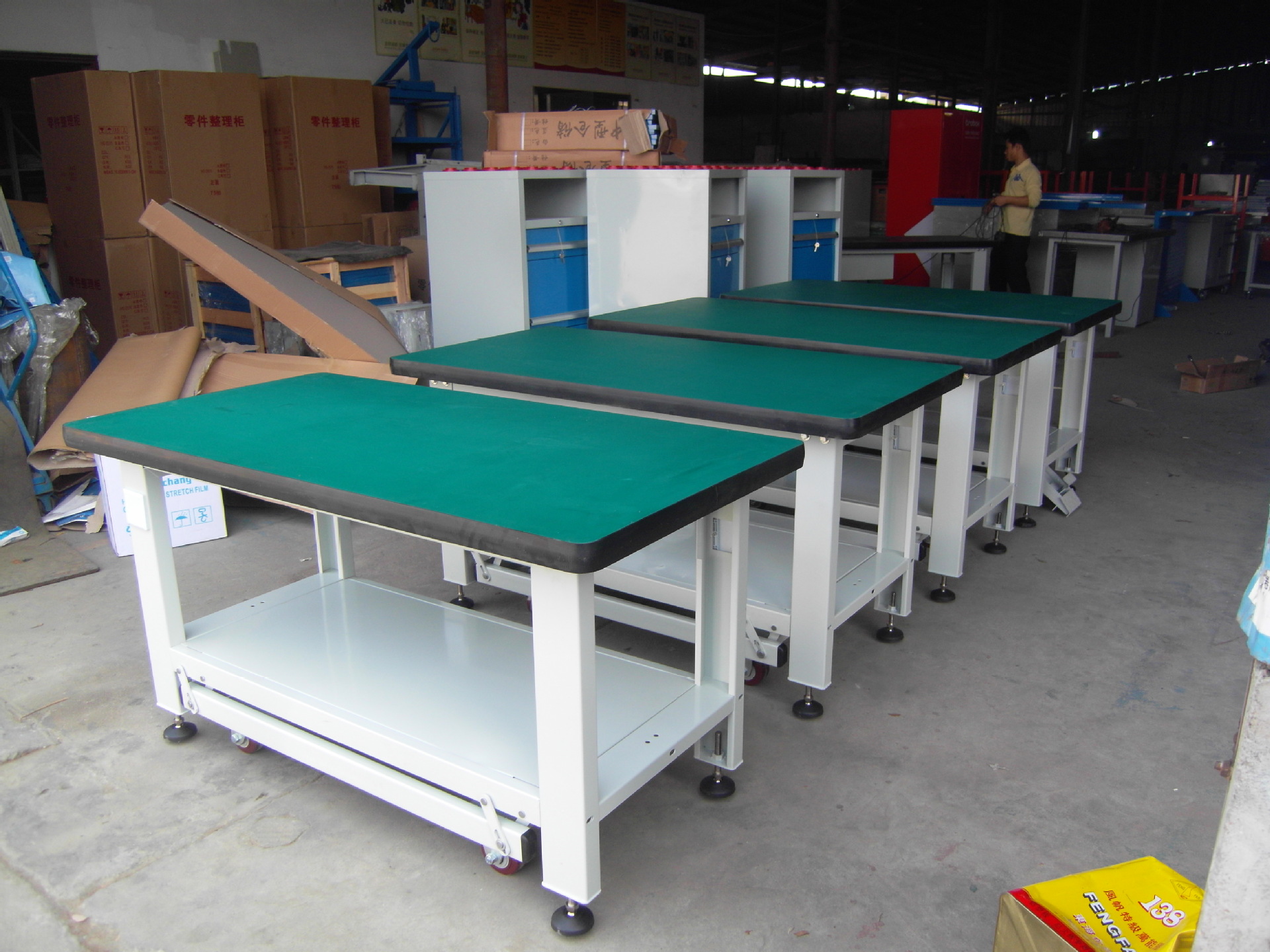 深圳移动式简易工作台车间检验钳工工作台