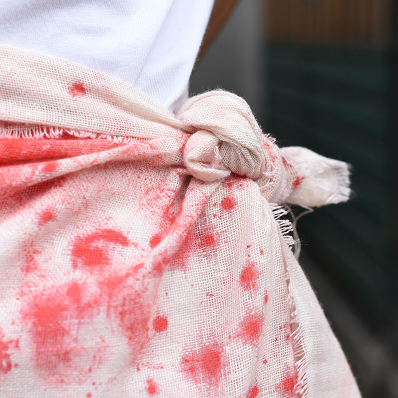 厂家万圣节恐怖装饰用品 纱布鬼屋密室场景布置道具 带血桌布血布