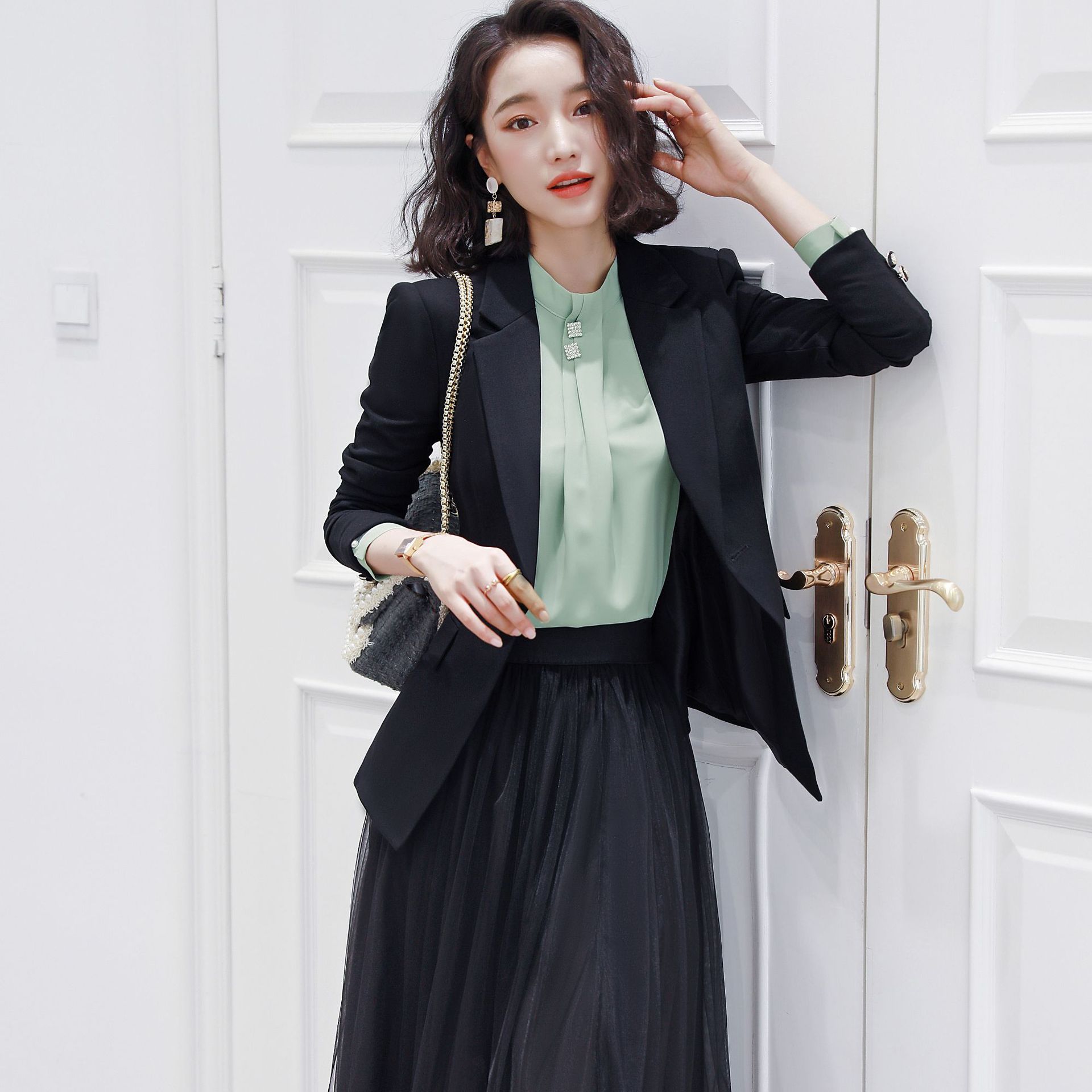 毛料西装外套女搭黑色纱裙半身裙两件套2019秋款御姐气质西服套装