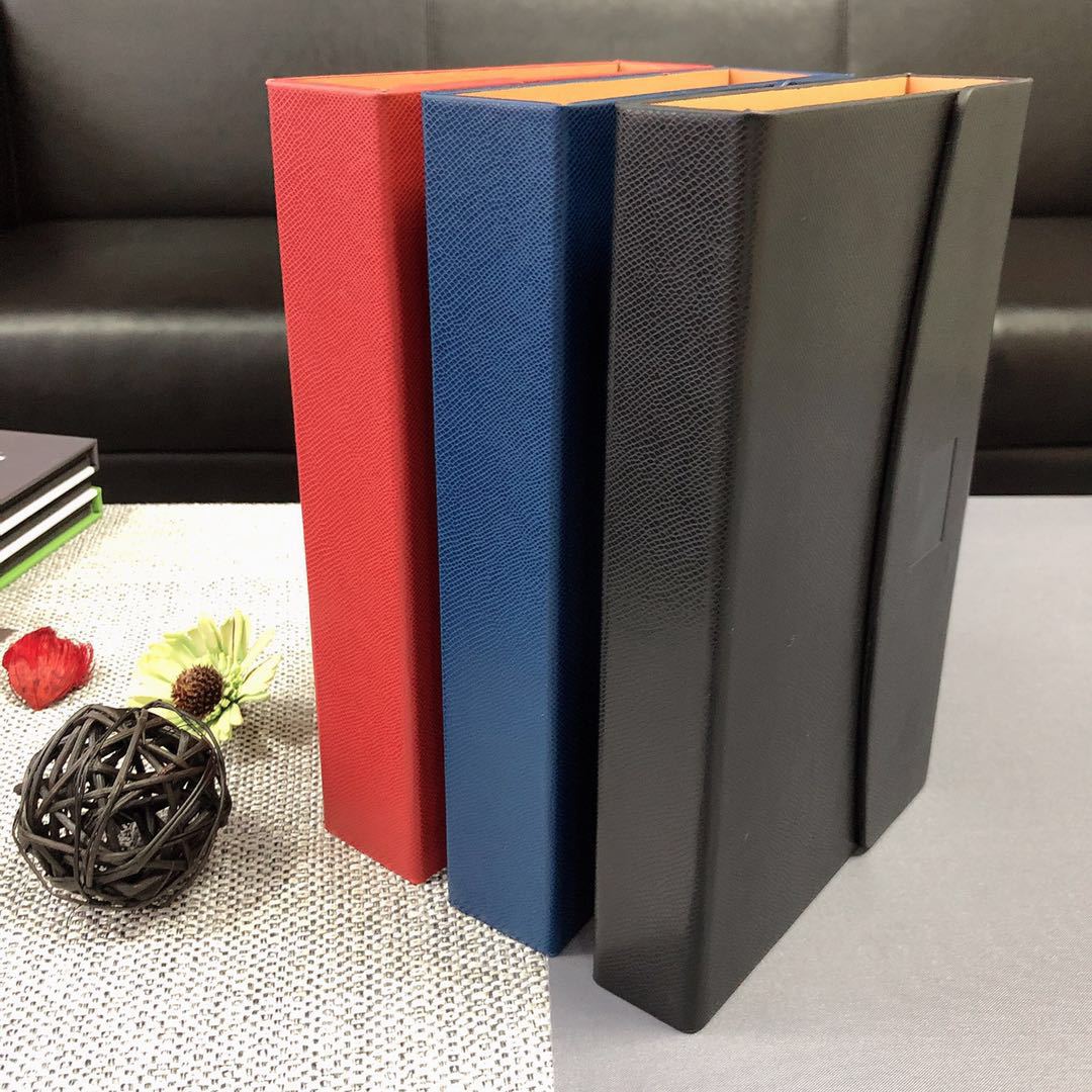 专业定制pu皮面料样品册 纺织皮革服装定制面料色卡册