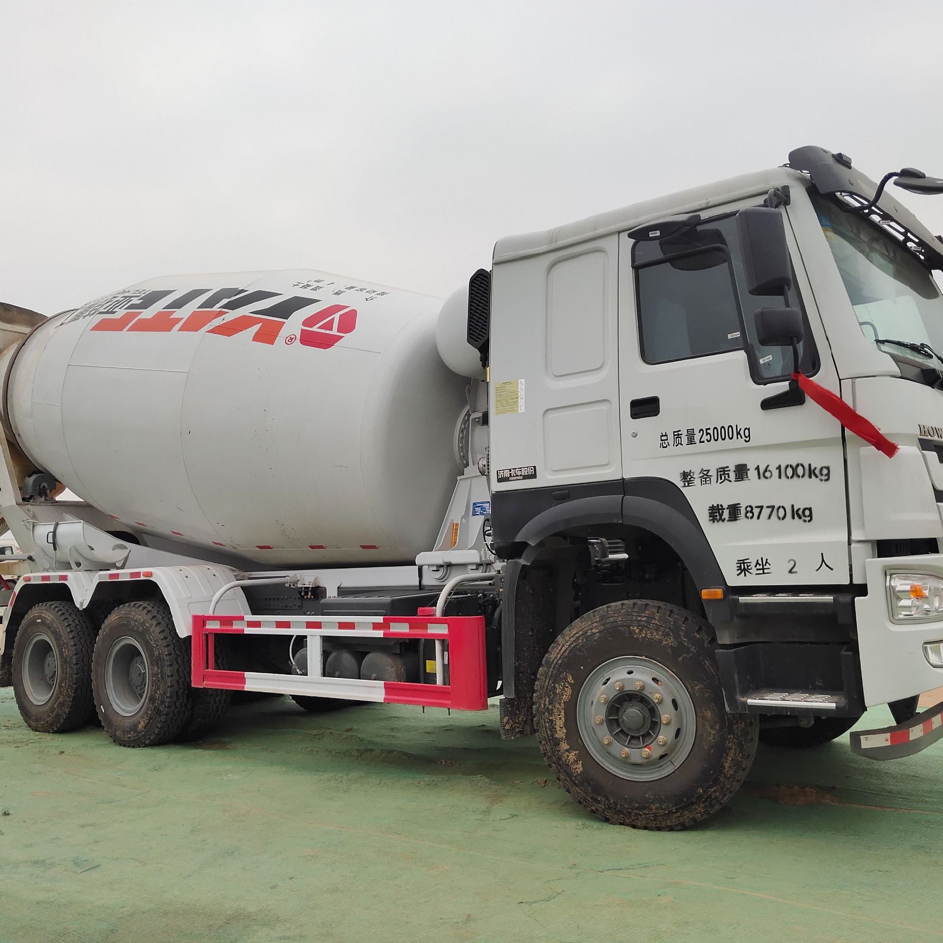 定金 二手混凝土搅拌罐车 二手混凝土罐车 泥头商混车出口