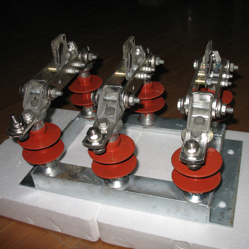 西亚电力 户外低压压隔离开关 hjdw2-0.5kv老型触头-三位一体