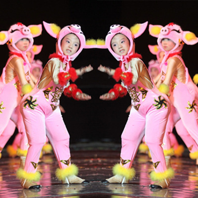 新款儿童快乐的小猪演出服动物卡通舞蹈服幼儿园三只小猪表演服装