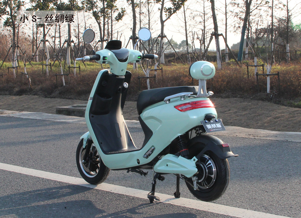 出口小s电动车小型电动摩托车电瓶车成人